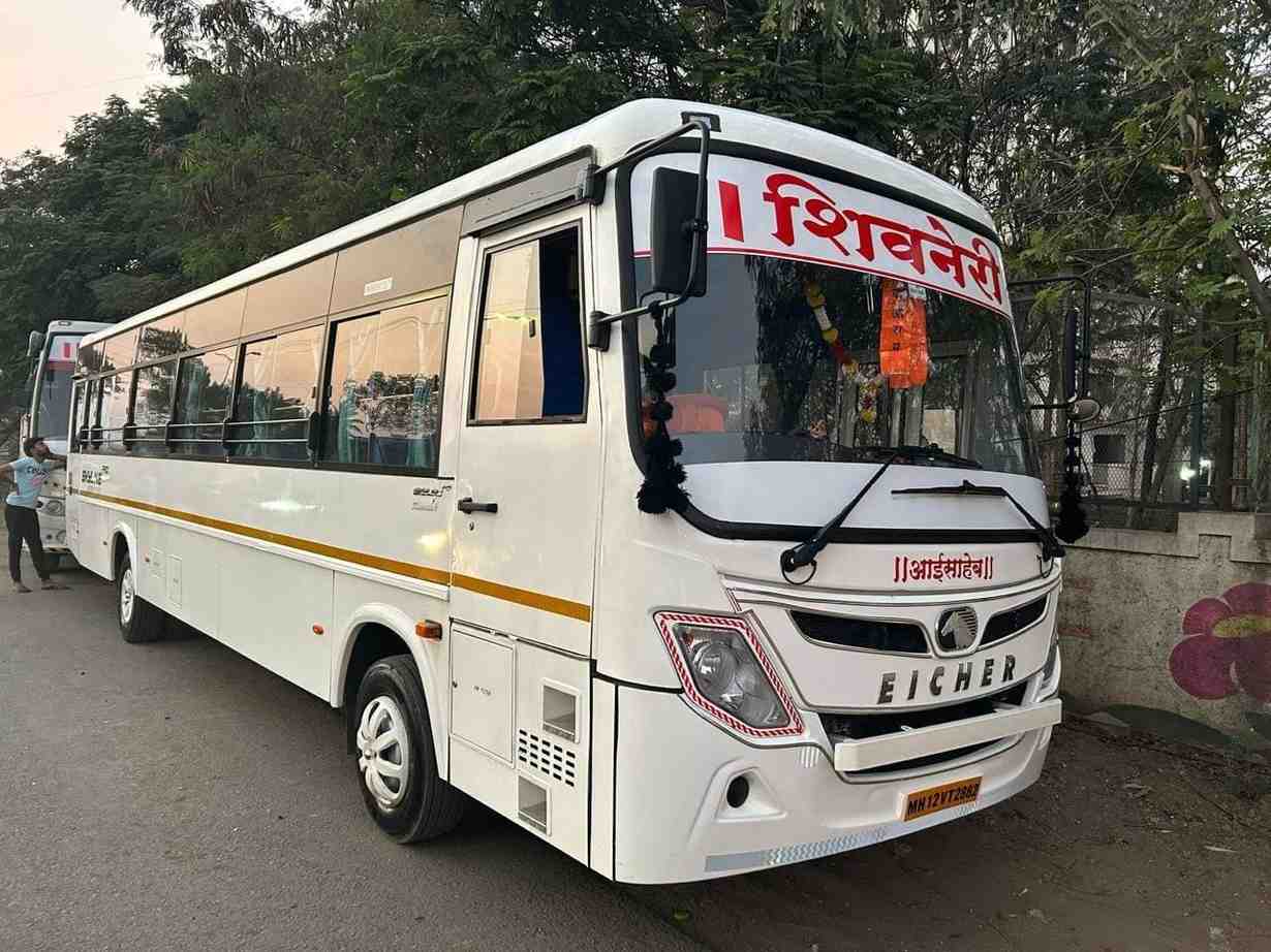 Bus On Rent in pune